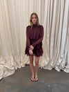 Tommeline polka dotted dress with tie – Burgundy
