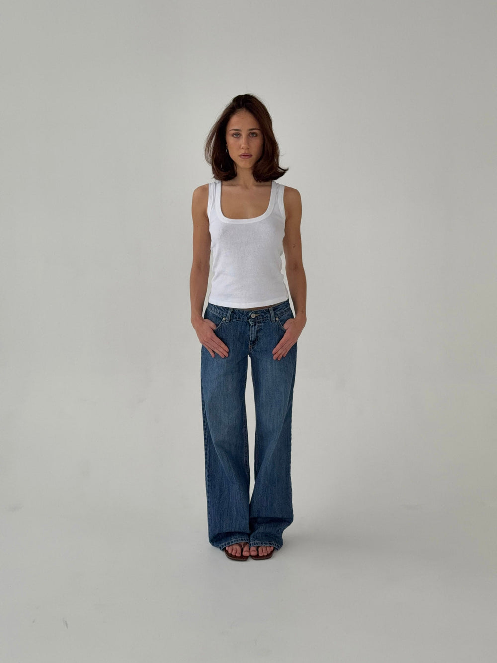 Floraline low waisted jeans - Blue denim