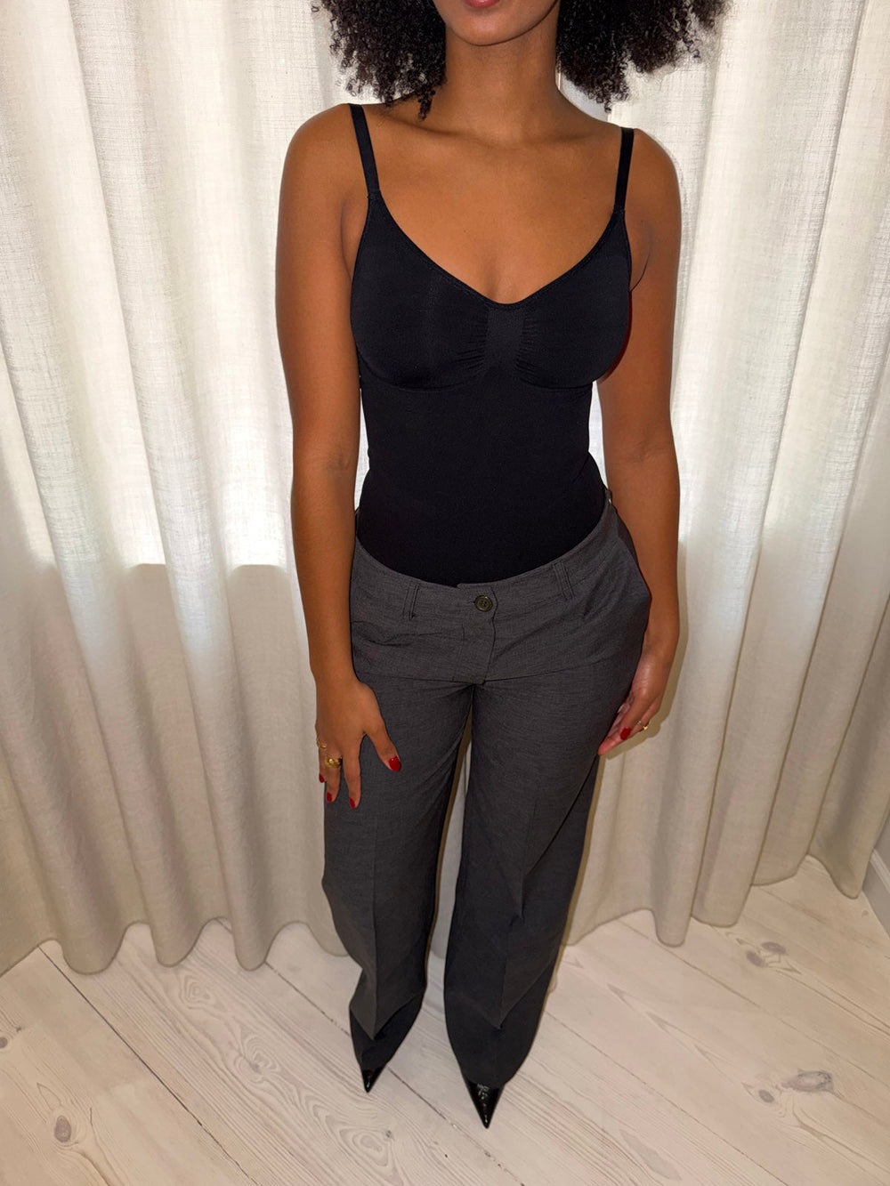Kienna low-waisted suit pants - Grey