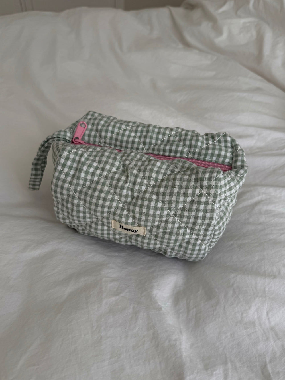 Honey small toiletry bag – White/green checkers