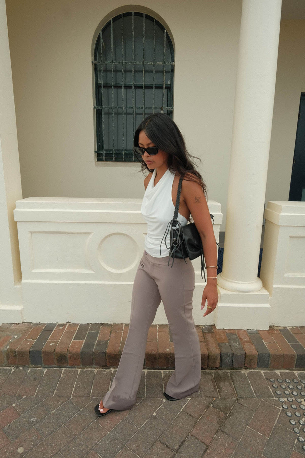 Adelita low waisted suit pants - Taupe