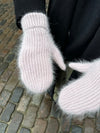 Fluffy mittens - Light pink