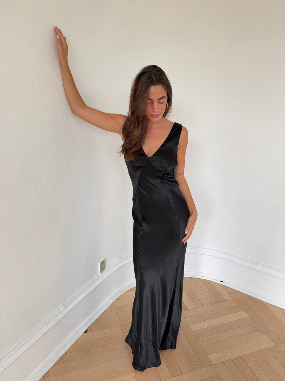 Miana maxi satin dress - Black
