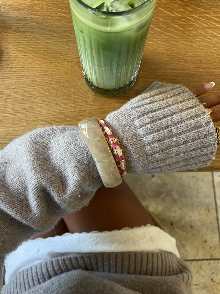 Arna bracelet with pattern – Pink/gold