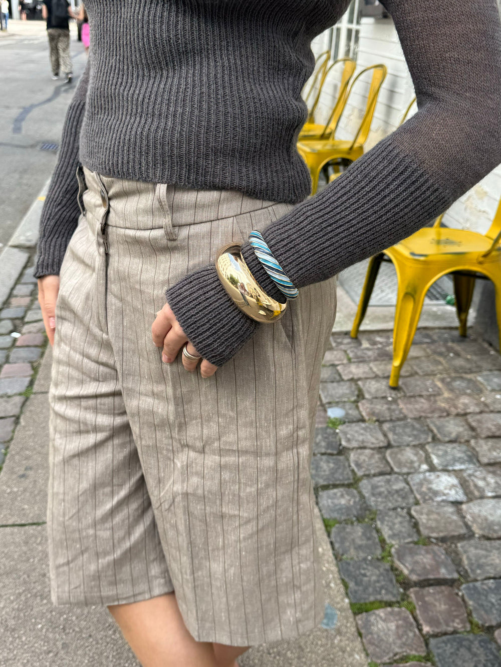 Eivora bracelet with stripes – Blue shades/gold