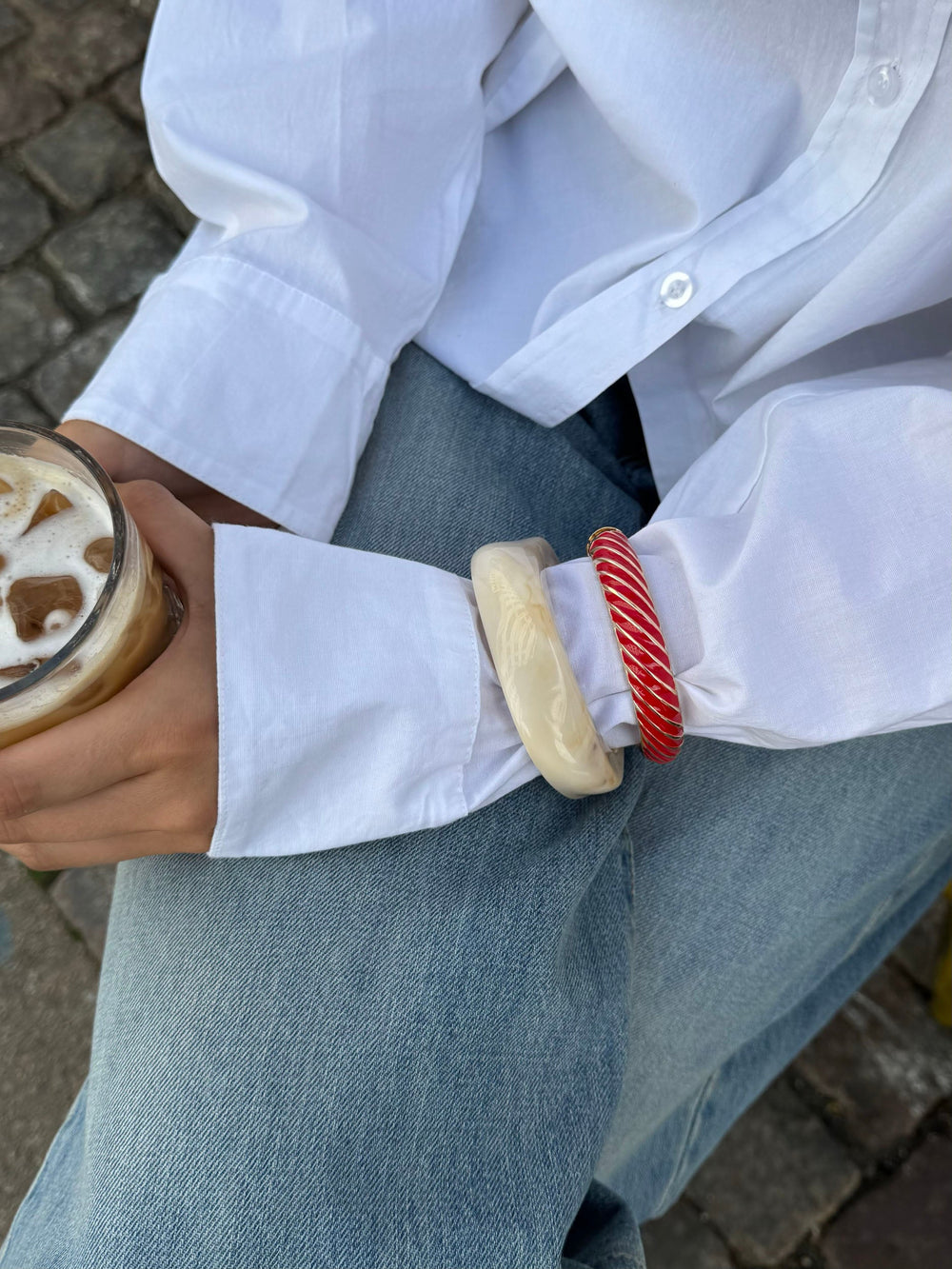 Eivora bracelet with stripes – Red/gold