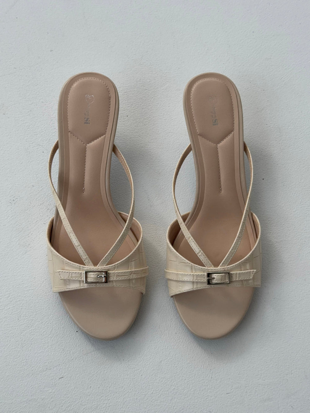 Teleo mini heels with buckle detail - Cream