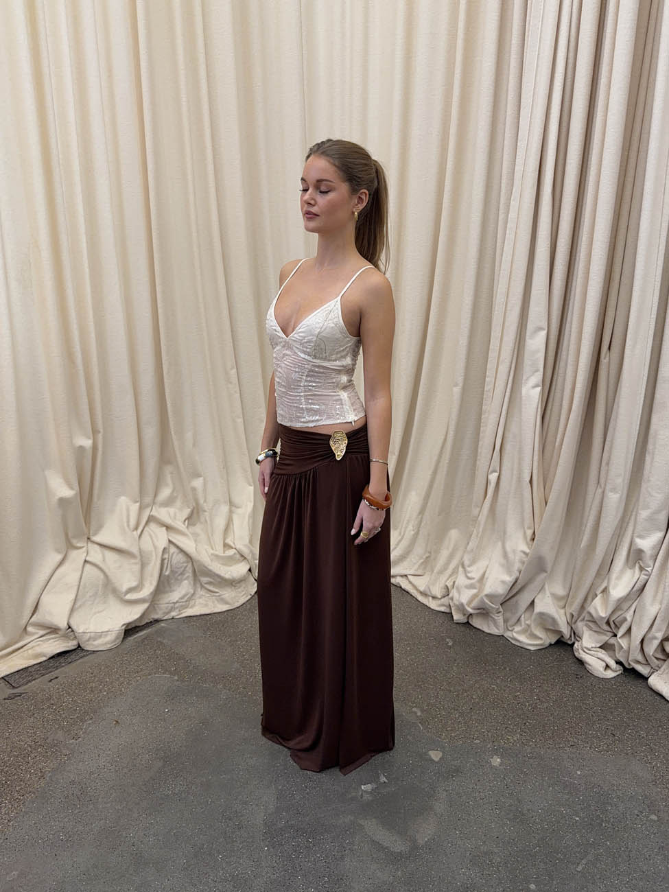 Tionia skirt with gold detail - Brown