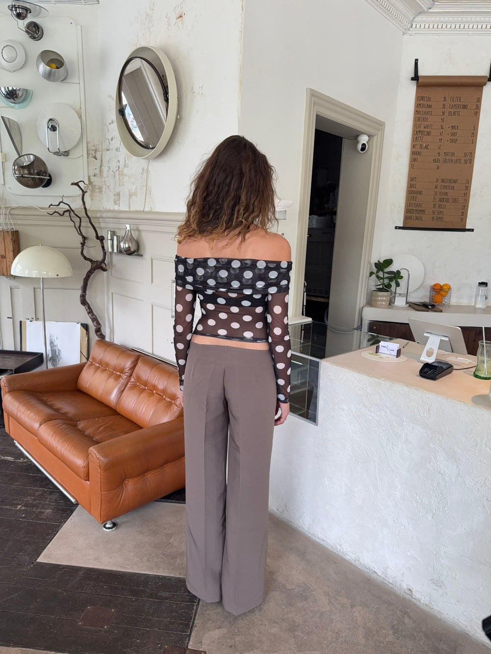Alba off shoulder top with polka dots – Black/white