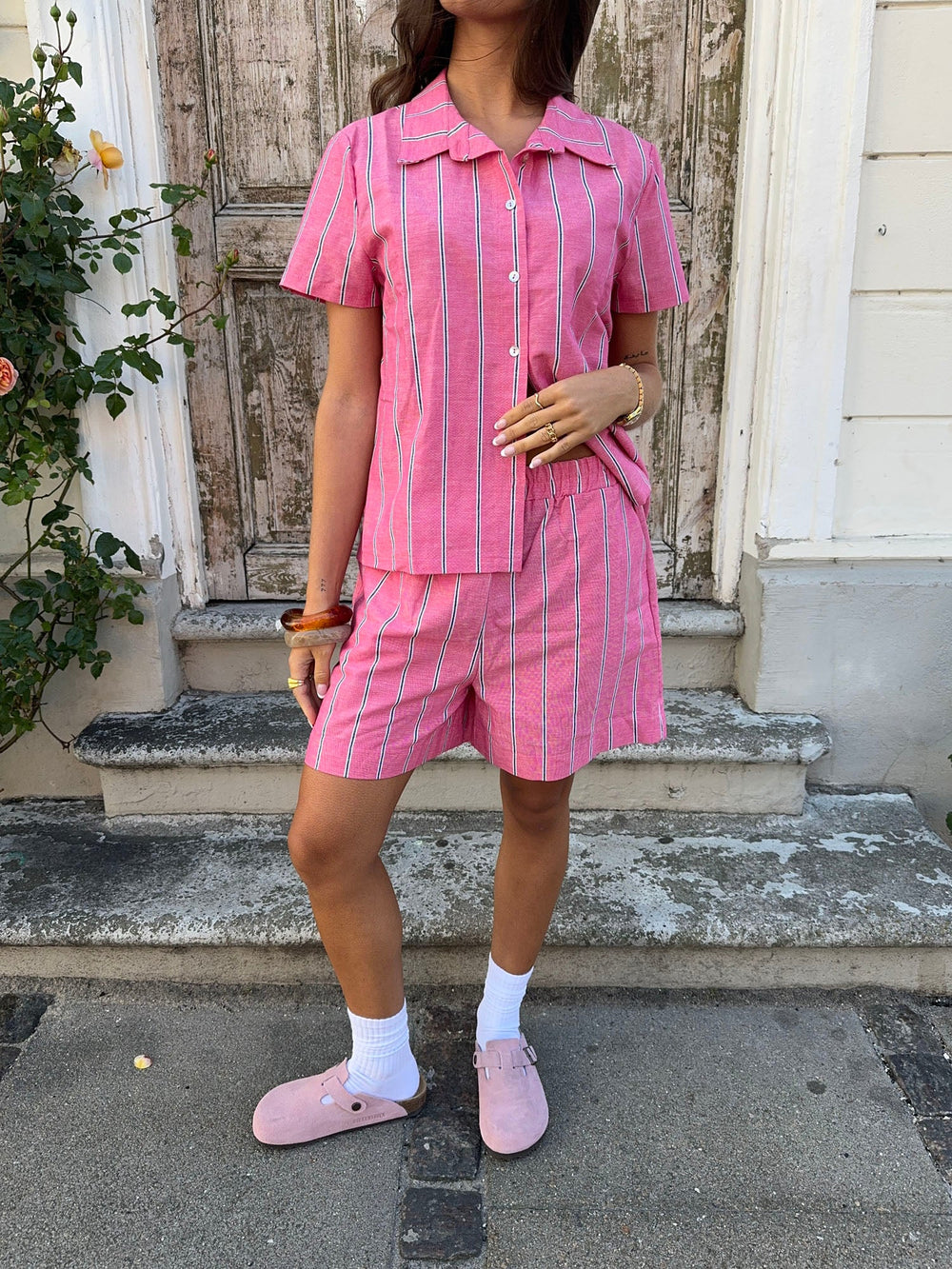 Lula shorts with stripes – Pink/white/black