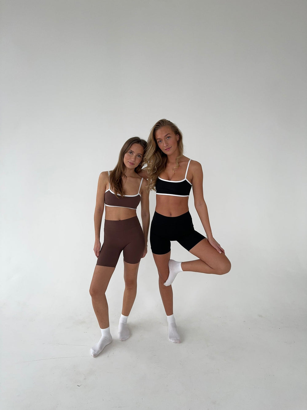 Essential shorts - Jet Black