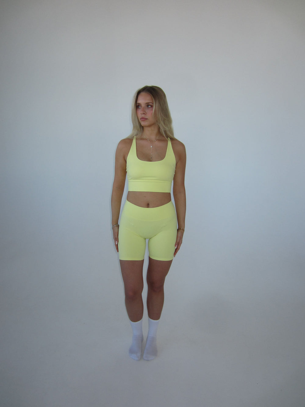 Essential shorts - Butter