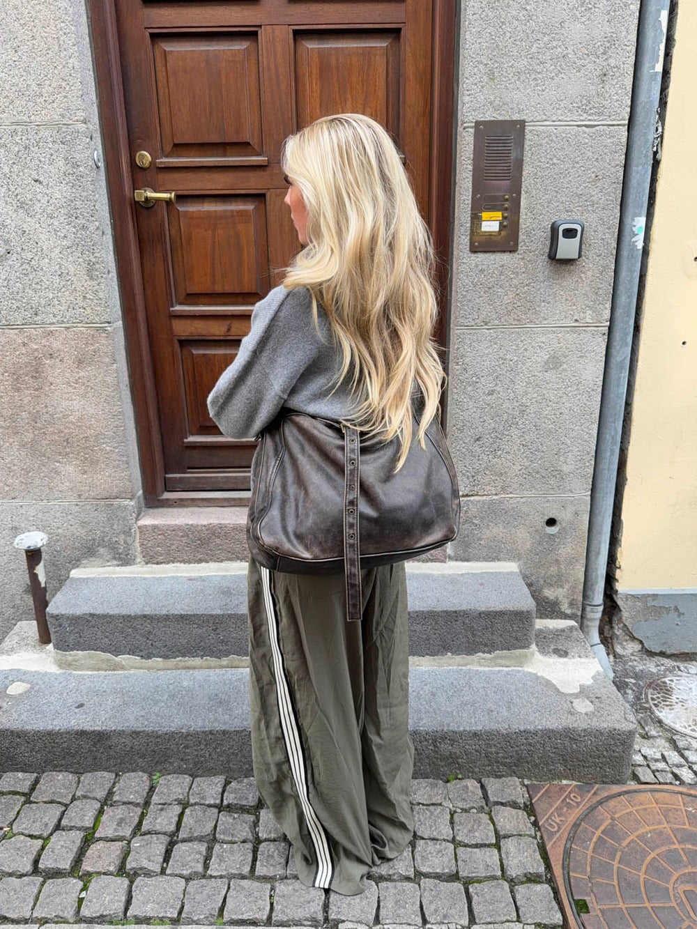 Tyra shoulder bag - Brown
