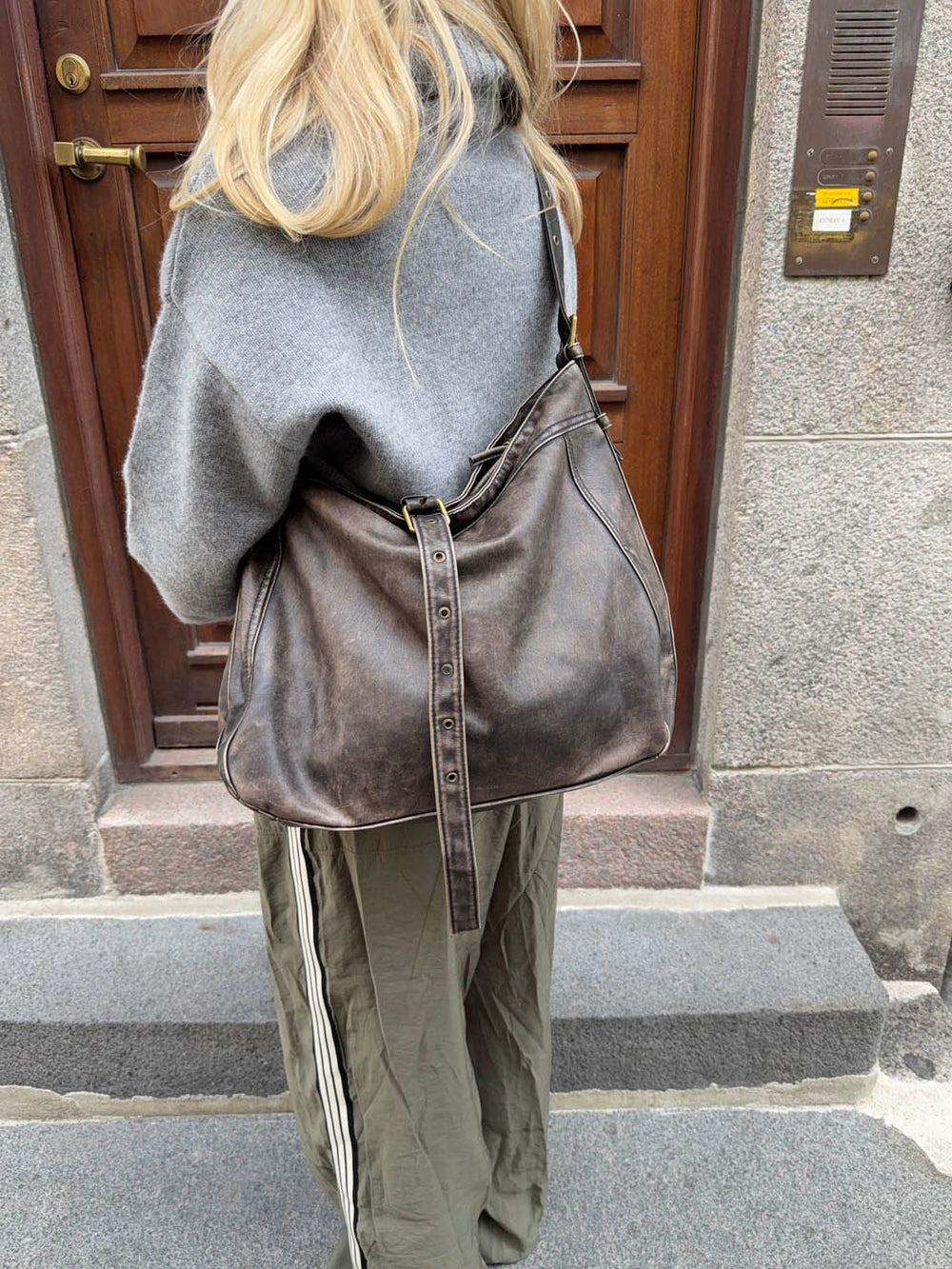Tyra shoulder bag - Brown