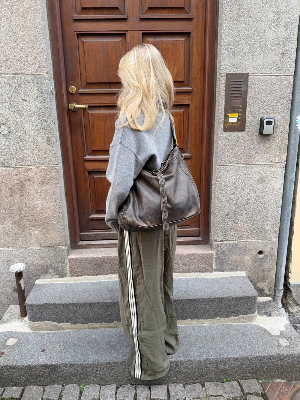 Tyra shoulder bag - Brown
