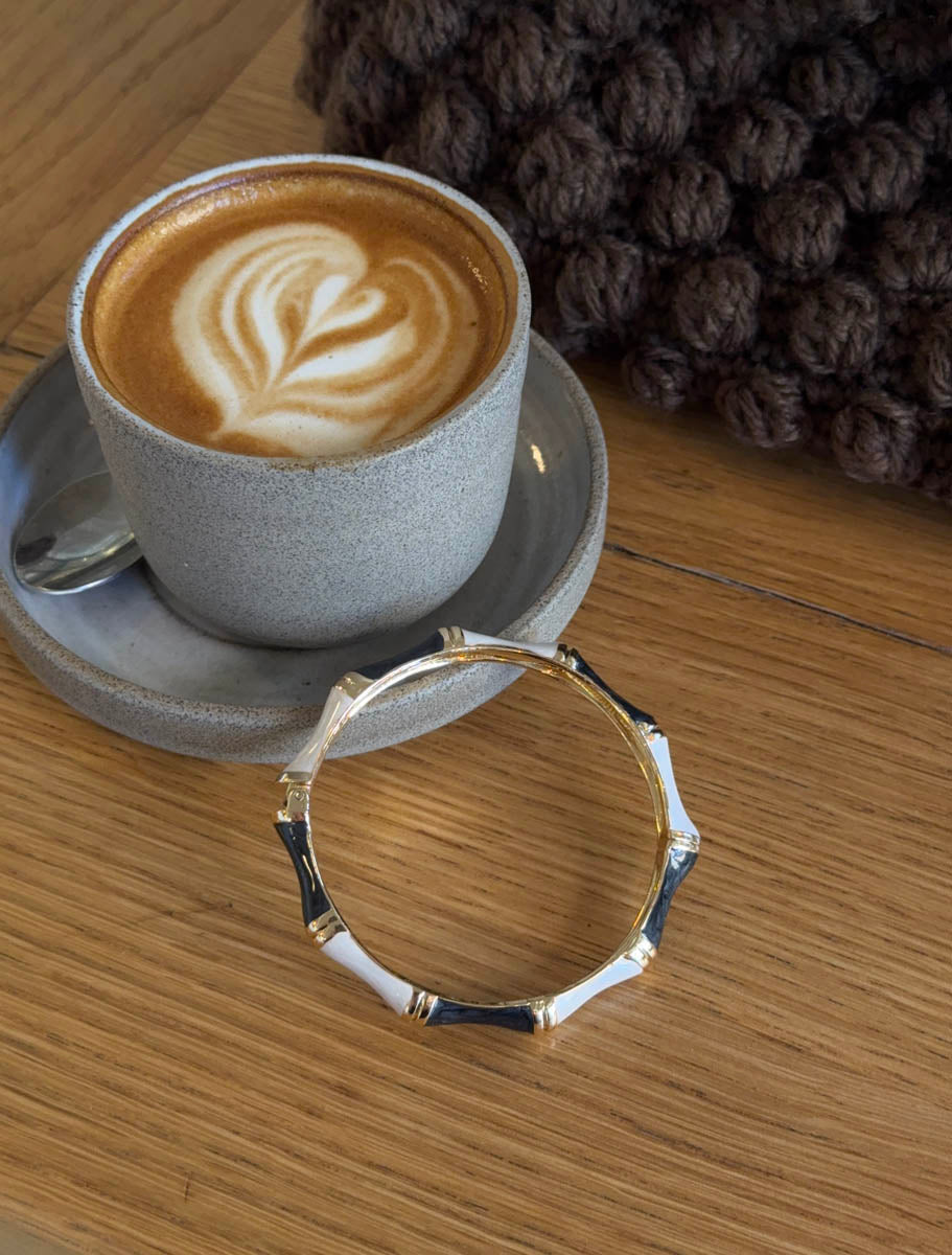 Sola bracelet with stripes – Black/White