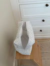 Honey tote with dots – Blue/white