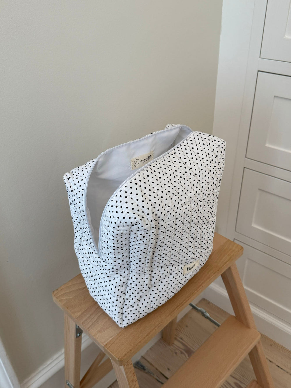 Honey tote with dots – Blue/white