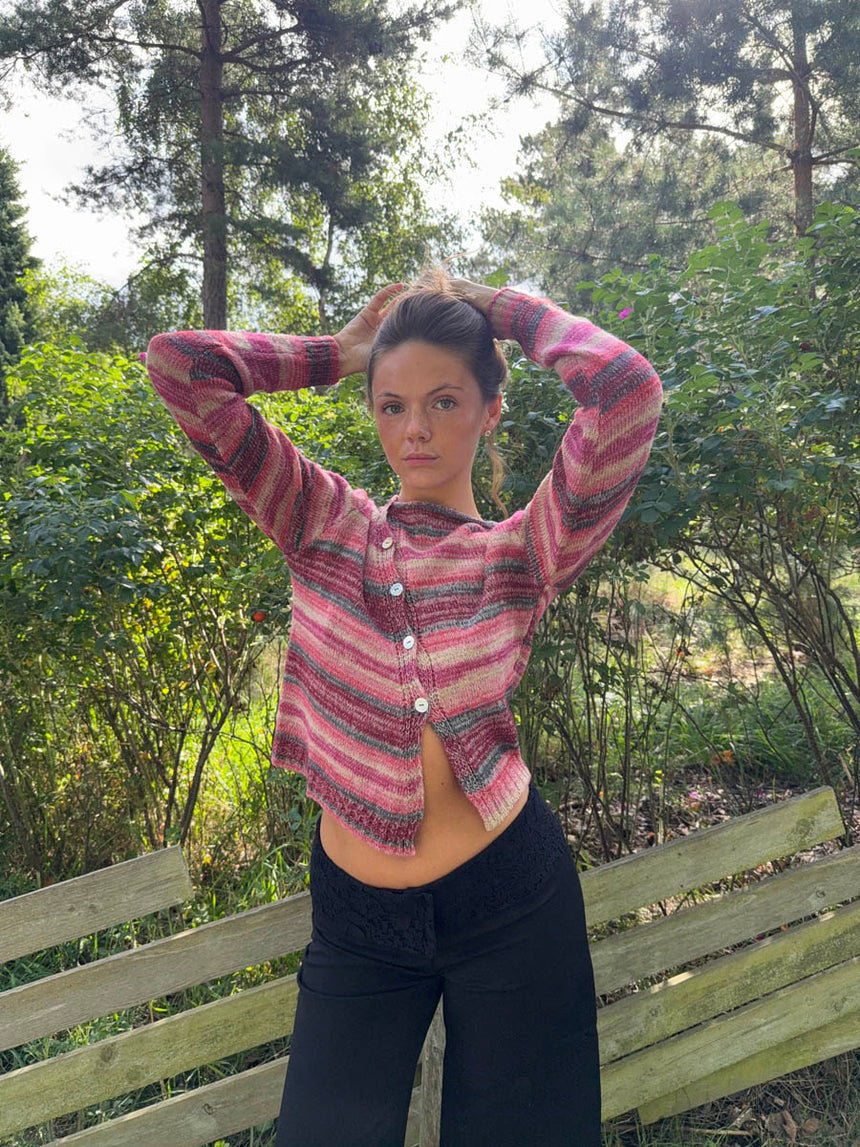 Bernie knit with buttons and stripes - Pink