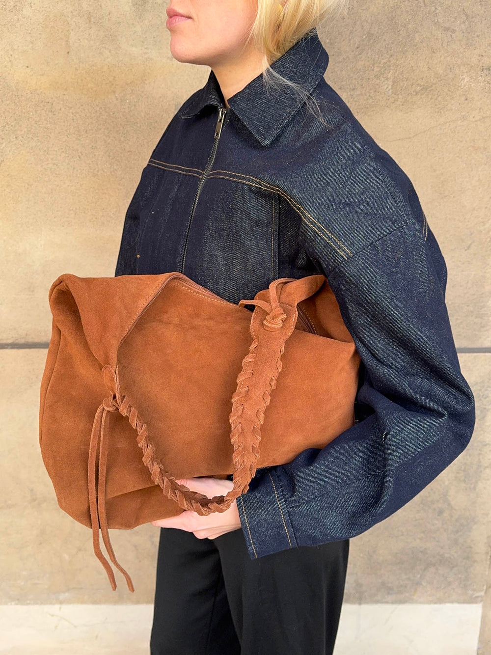 Fiala bag in suede - Brown