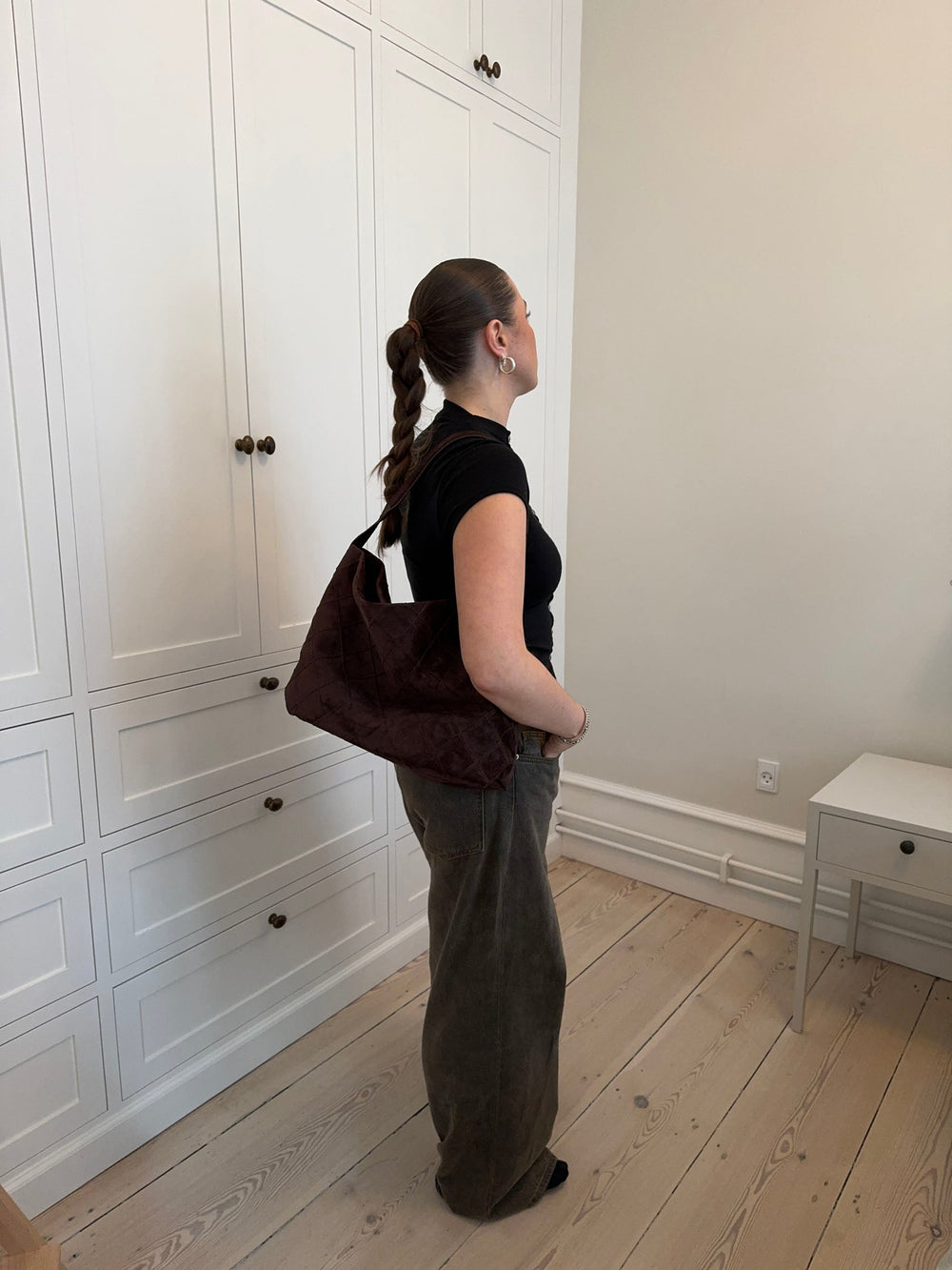 Mecca suede shoulder bag - Dark brown