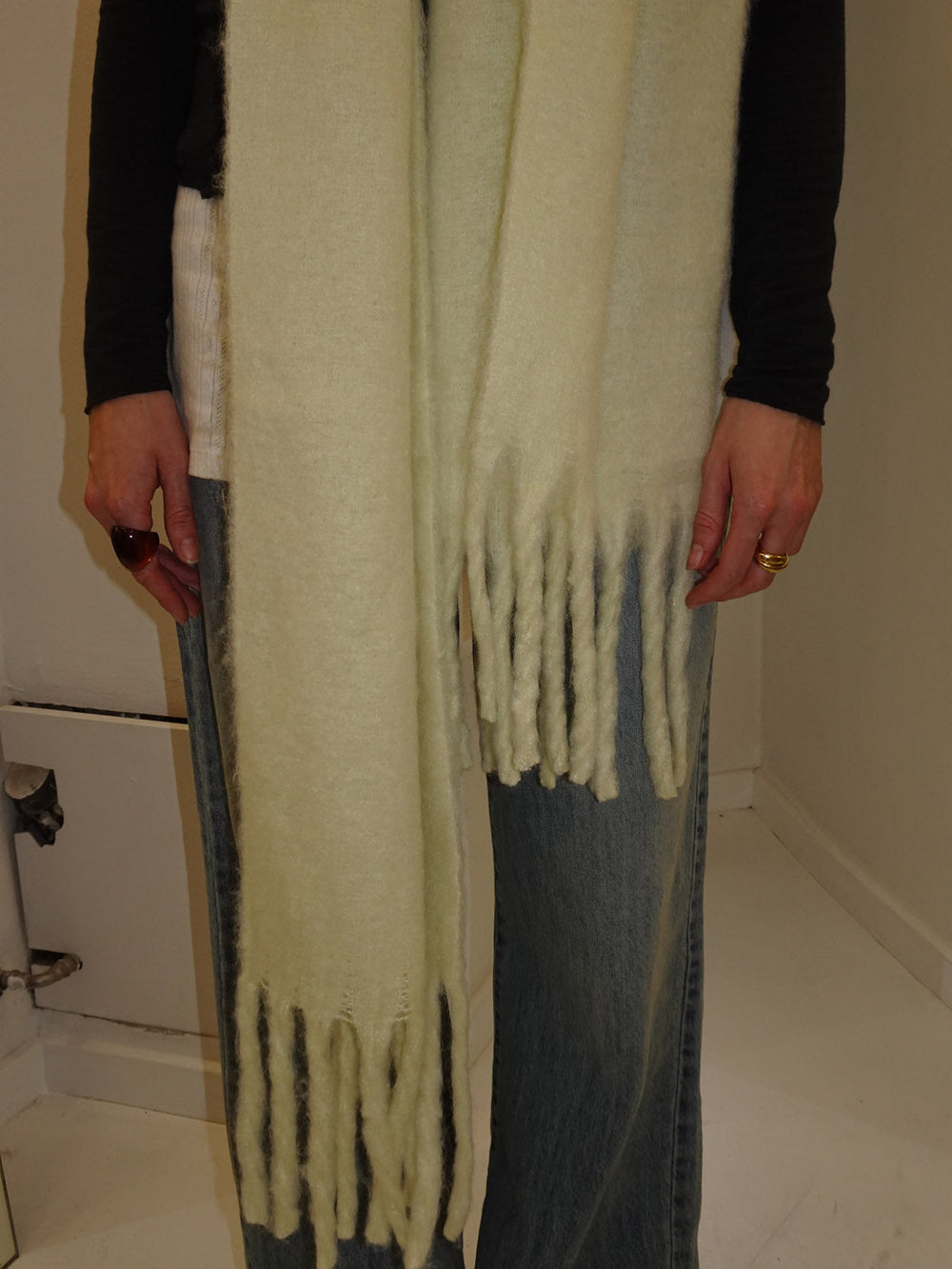 Gale scarf - Yellow/off white