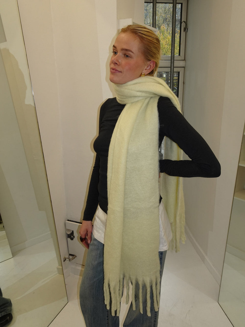 Gale scarf - Yellow/off white