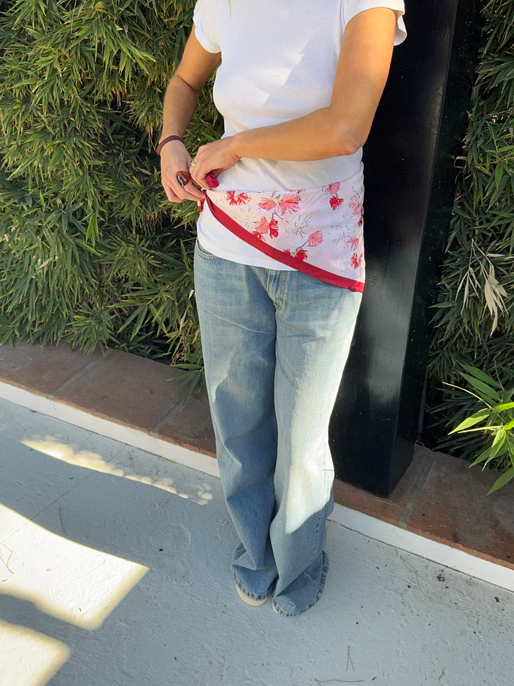 Floral scarf – Red/pink
