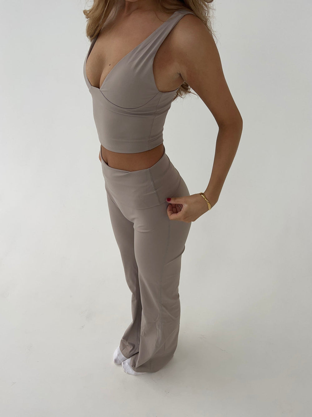 Ultimate v-neck top - Ash