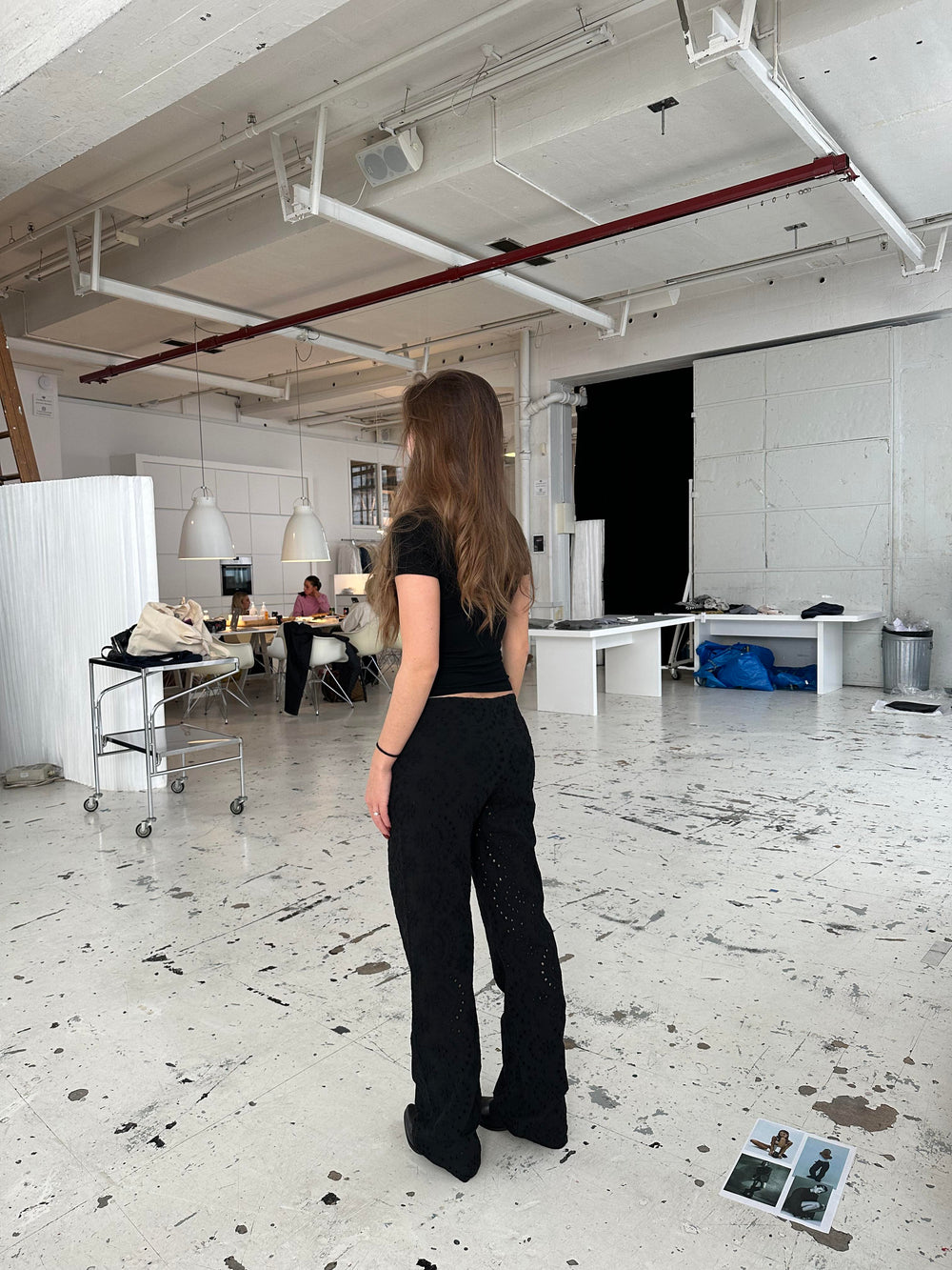 Lilia pants in broderie anglaise - Black