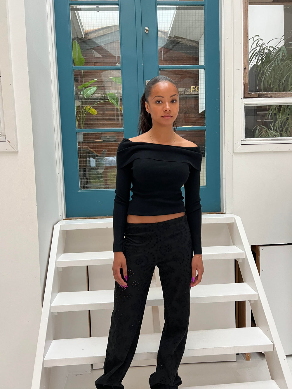 Lilia pants in broderie anglaise - Black