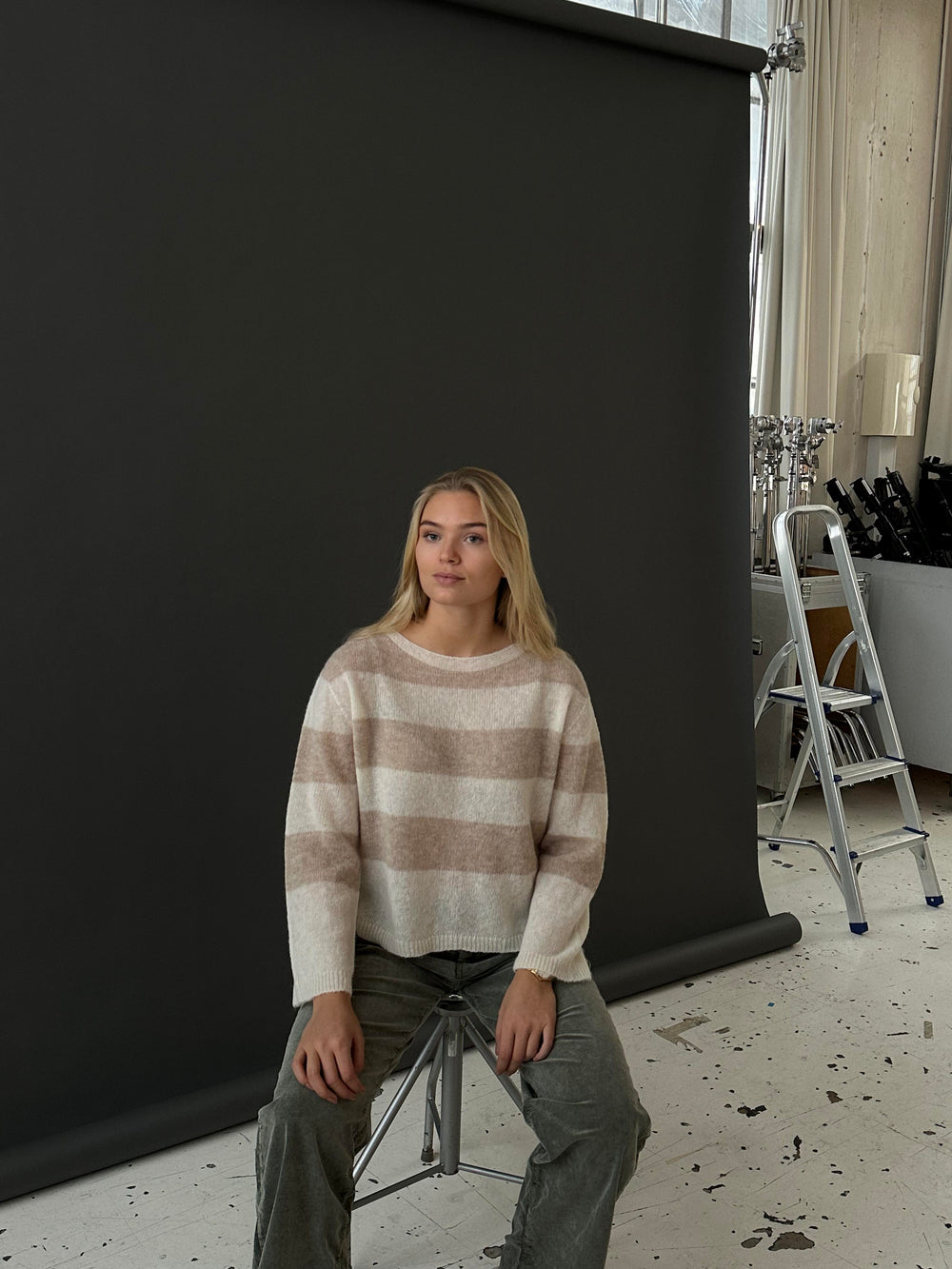 Christelle knit with stripes - Beige/ Off white