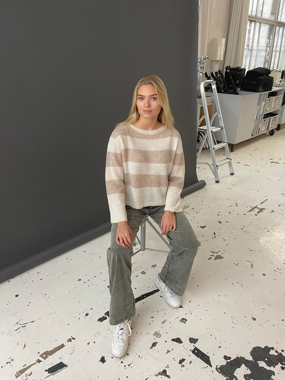 Christelle knit with stripes - Beige/ Off white