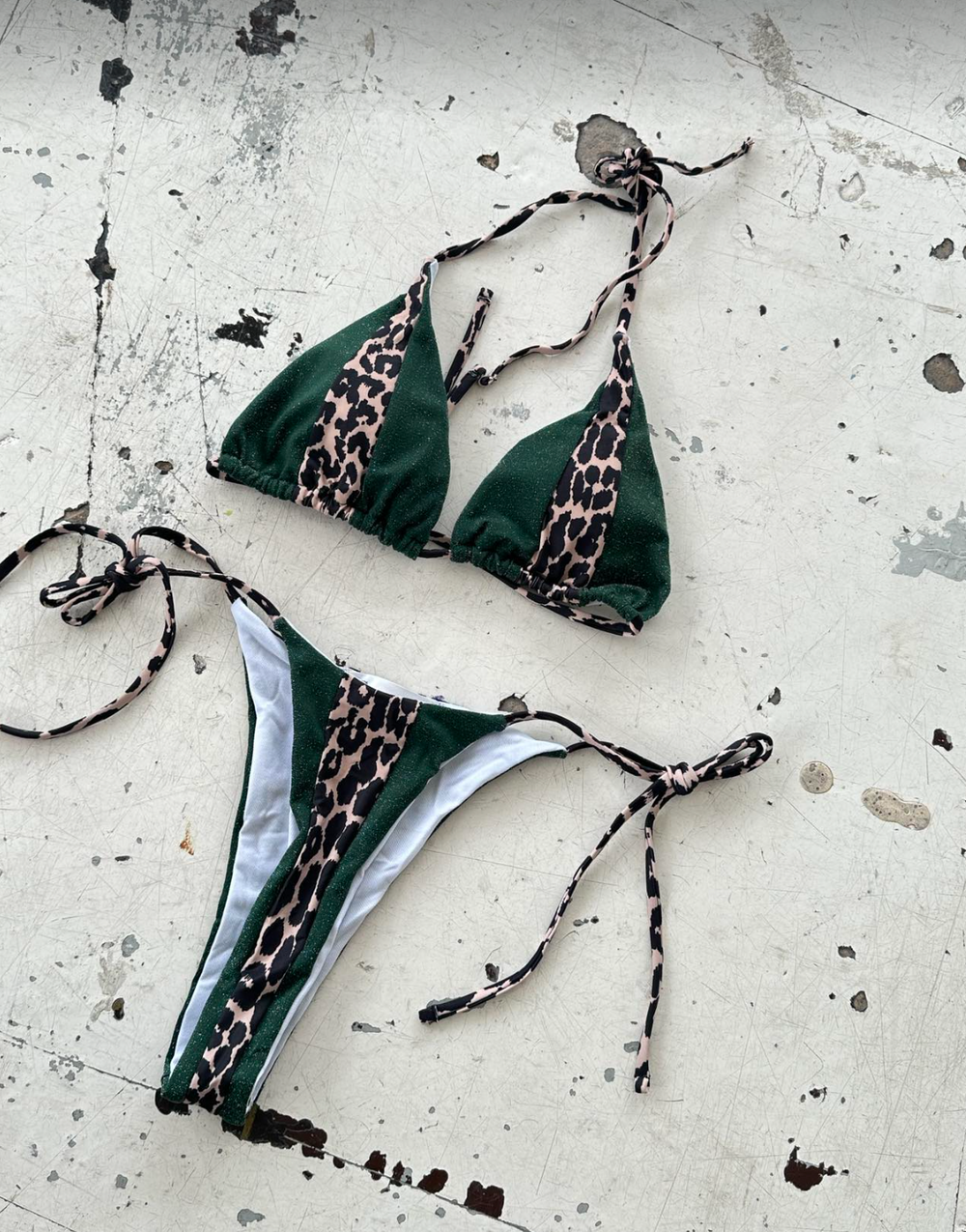 Raquel bikini